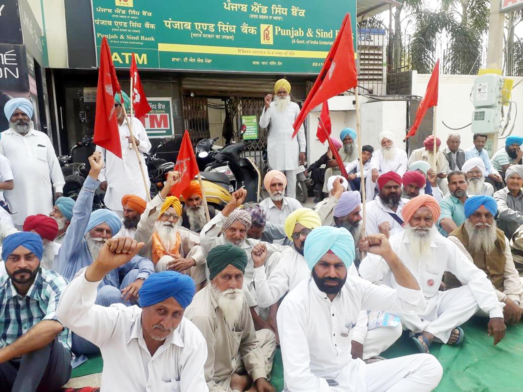 ਮਾਮਲਾ ਬੈਂਕਾਂ ਤੋਂ ਖਾਲੀ ਚੈੱਕ ਵਾਪਸ ਲੈਣ ਦਾ