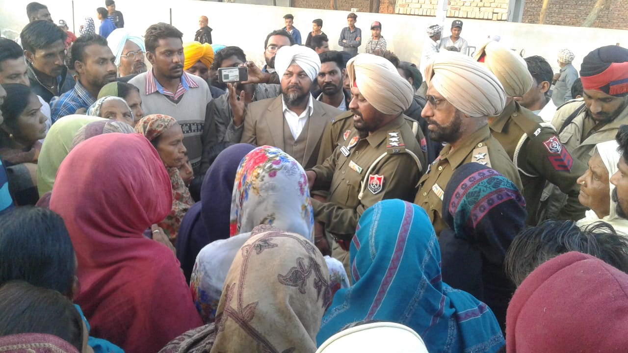 ਸ਼ਹਿਰ ਦਾ ਵਿਗਡ਼ਿਆ ਅਮਨ-ਕਾਨੂੰਨ, ਲੋਕਾਂ ਸਿਰੋਂ ਲੱਥਾ ਕਾਂਗਰਸ ਦਾ ਜਨੂੰਨ