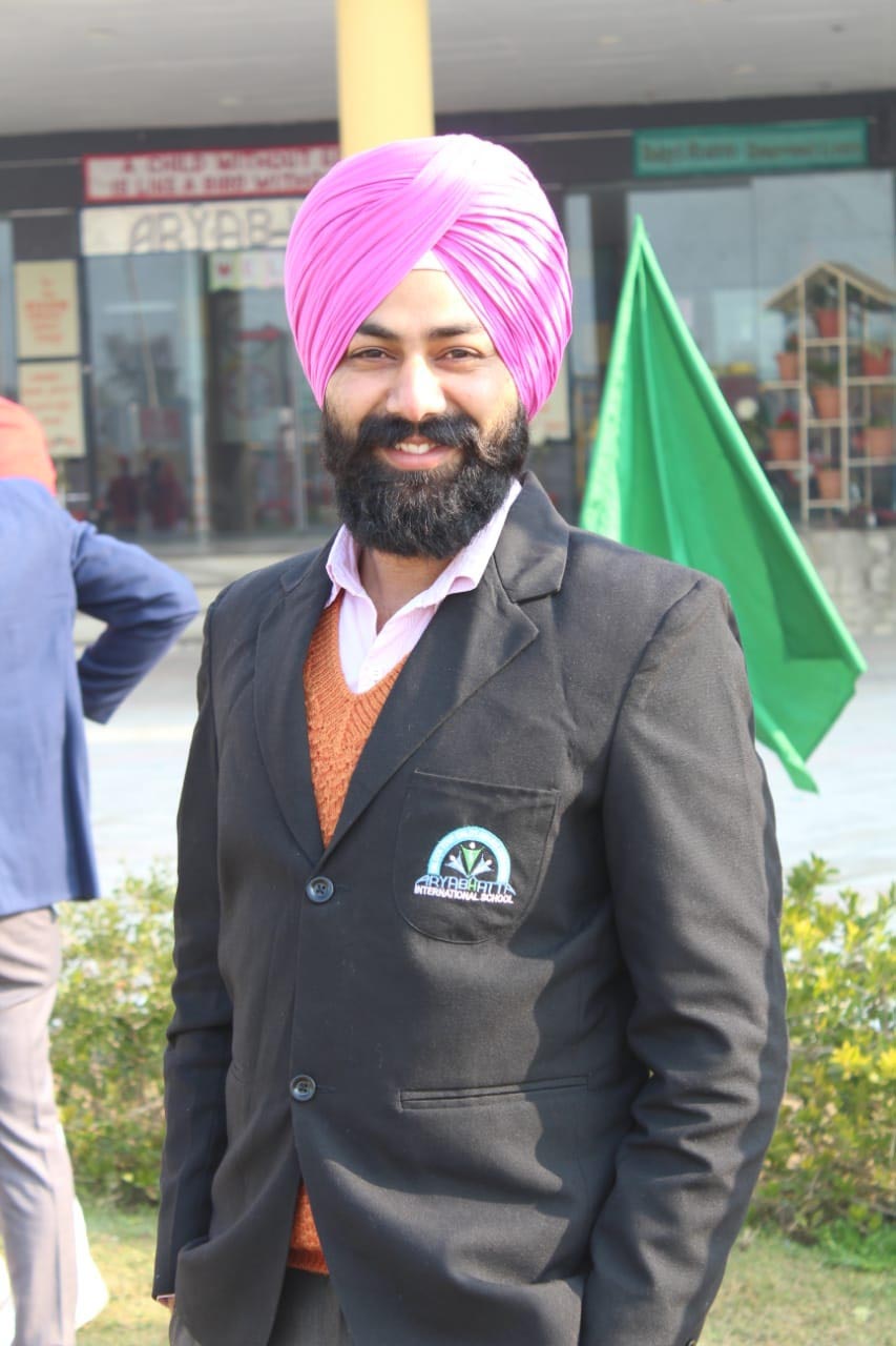 ਸਾਕਾਰਤਮਕ ਸੋਚ ਅਤੇ ਯੋਜਨਾਬੱਧ ਰਵੀਜਨ ਹੈ ਸਫਲਤਾ ਦਾ ਮੂਲ ਮੰਤਰ : ਮਿ. ਲਵਦੀਪ