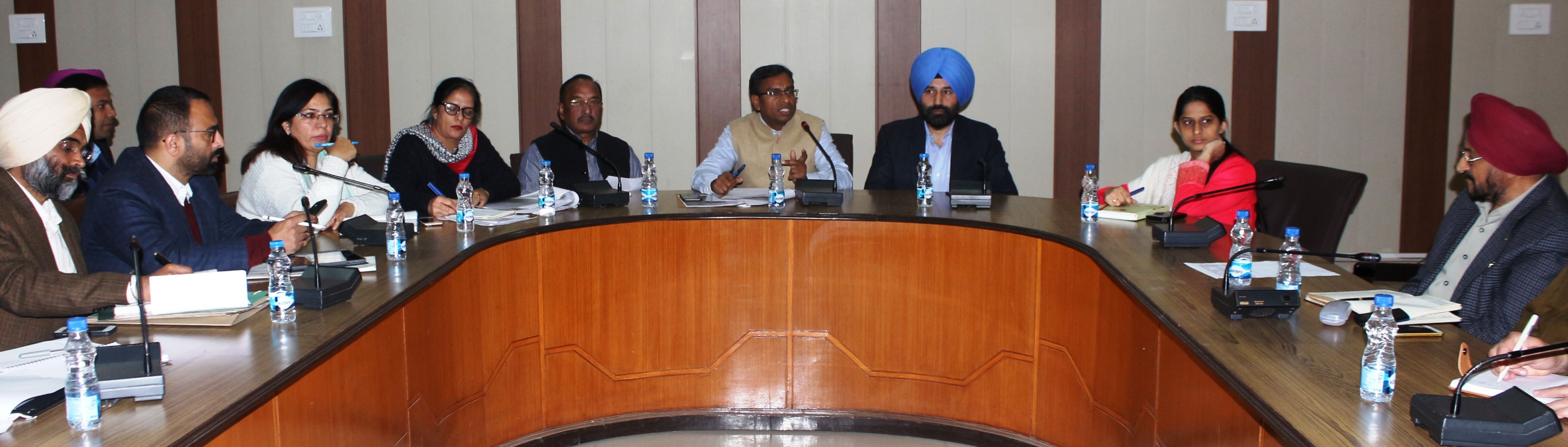 ਸਿਵਲ, ਪੁਲਸ ਅਤੇ ਫੌਜ ਪ੍ਰਸ਼ਾਸਨ ਦੀ ਹੰਗਾਮੀ ਮੀਟਿੰਗ