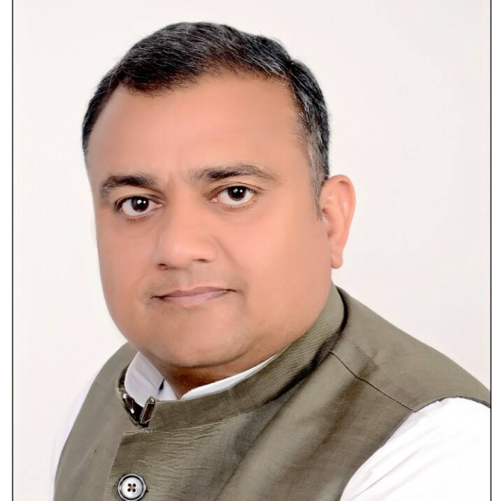 ਪੰਜਾਬ ਦੇ ਜ਼ਿਲਾ ਟਰਾਂਸਪੋਰਟ ਦਫ਼ਤਰਾਂ ’ਚ ‘ਵੀ. ਆਈ. ਪੀ.’ ਨੰਬਰਾਂ ਦੇ ਮਾਮਲੇੇ ’ਤੇ ਵੱਡੀ ਘਪਲੇਬਾਜ਼ੀ ਦਾ ਖ਼ਦਸ਼ਾ