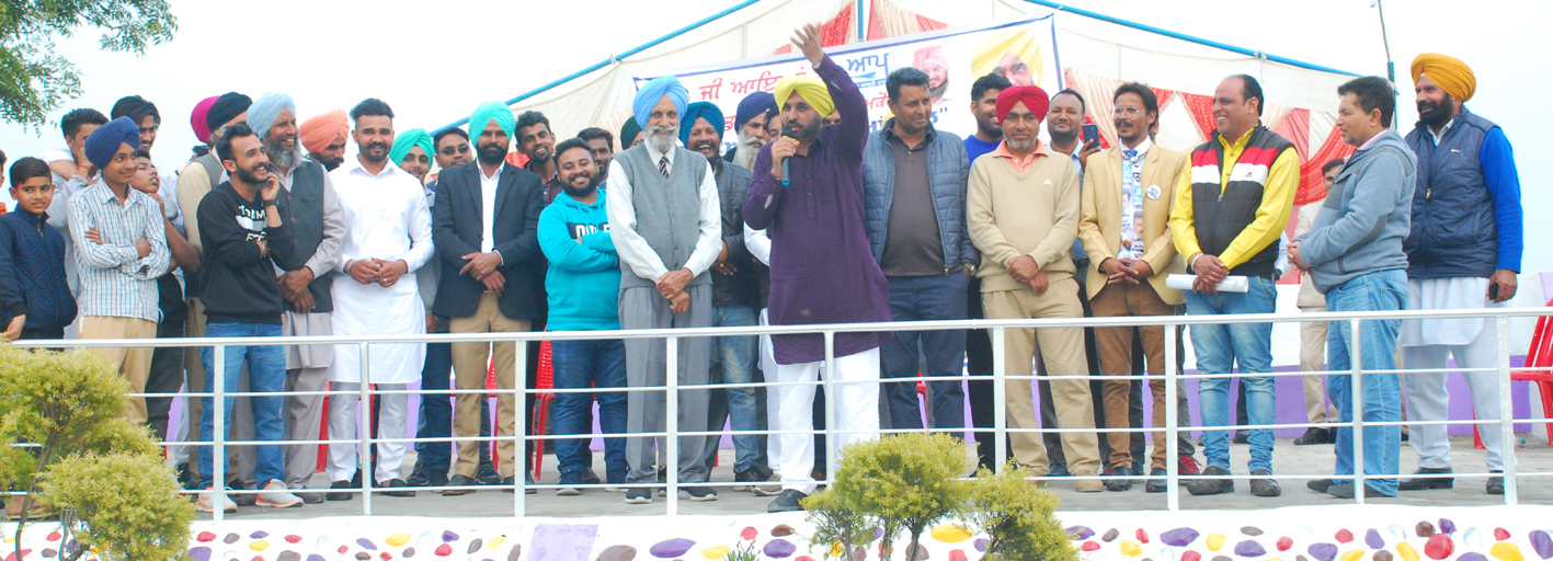 ਅਕਾਲੀ ਤੇ ਕਾਂਗਰਸੀ ਇਕੋ ਸਿੱਕੇ ਦੇ ਦੋ ਪਹਿਲੂ : ਭਗਵੰਤ ਮਾਨ