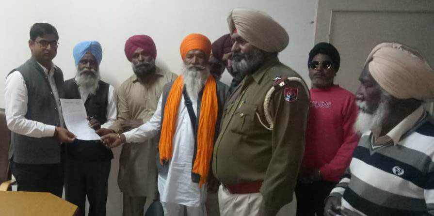 ਪੇਂਡੂ ਚੌਕੀਦਾਰ ਯੂਨੀਅਨ ਨੇ ਦਿੱਤਾ ਮੰਗ ਪੱਤਰ