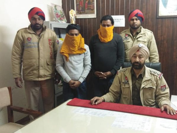 ਨਸ਼ੇ ਵਾਲੀਆਂ ਗੋਲੀਆਂ ਸਣੇ 2 ਕਾਬੂੂ