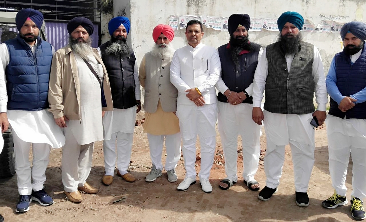 ਕਾਂਗਰਸ ਦੇ ਇਸ਼ਾਰੇ ’ਤੇ ਨਹੀਂ ਦਿੱਤੀ ਪ੍ਰਸ਼ਾਸਨ ਨੇ ਰੋਸ ਪ੍ਰਦਰਸ਼ਨ ਕਰਨ ਦੀ ਮਨਜ਼ੂਰੀ : ਪਿੰਟੂ, ਦਾਤੇਵਾਲ, ਗਗਡ਼ਾ