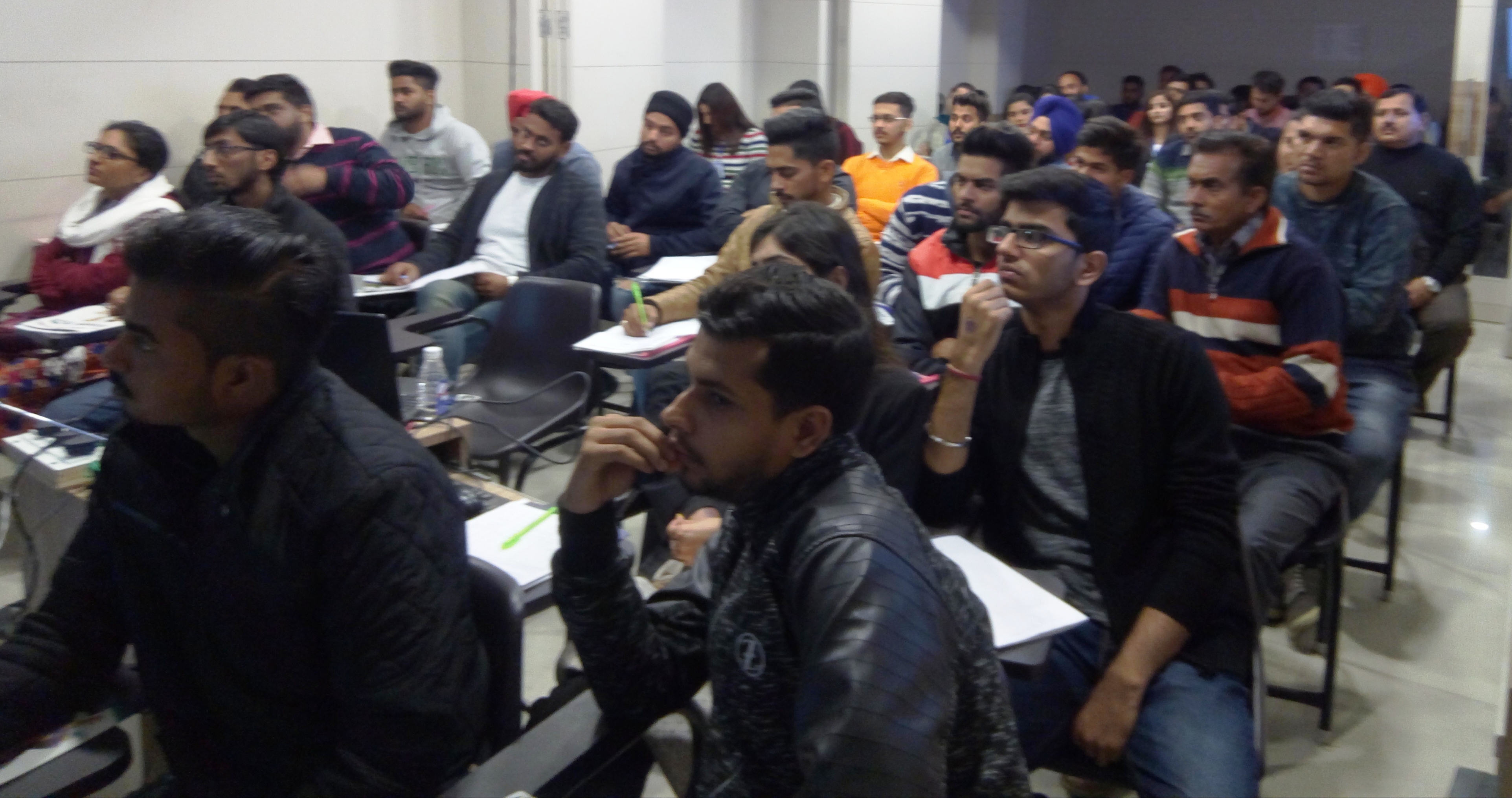 ਬਿਨਾਂ ਆਈਲੈੱਟਸ ਜਰਮਨੀ ਤੇ ਕੈਨੇਡਾ ਜਾਣ ਲਈ 29 ਵਿਦਿਆਰਥੀਆਂ ਨੇ ਕਰਵਾਈ ਰਜਿਸਟ੍ਰੇਸ਼ਨ