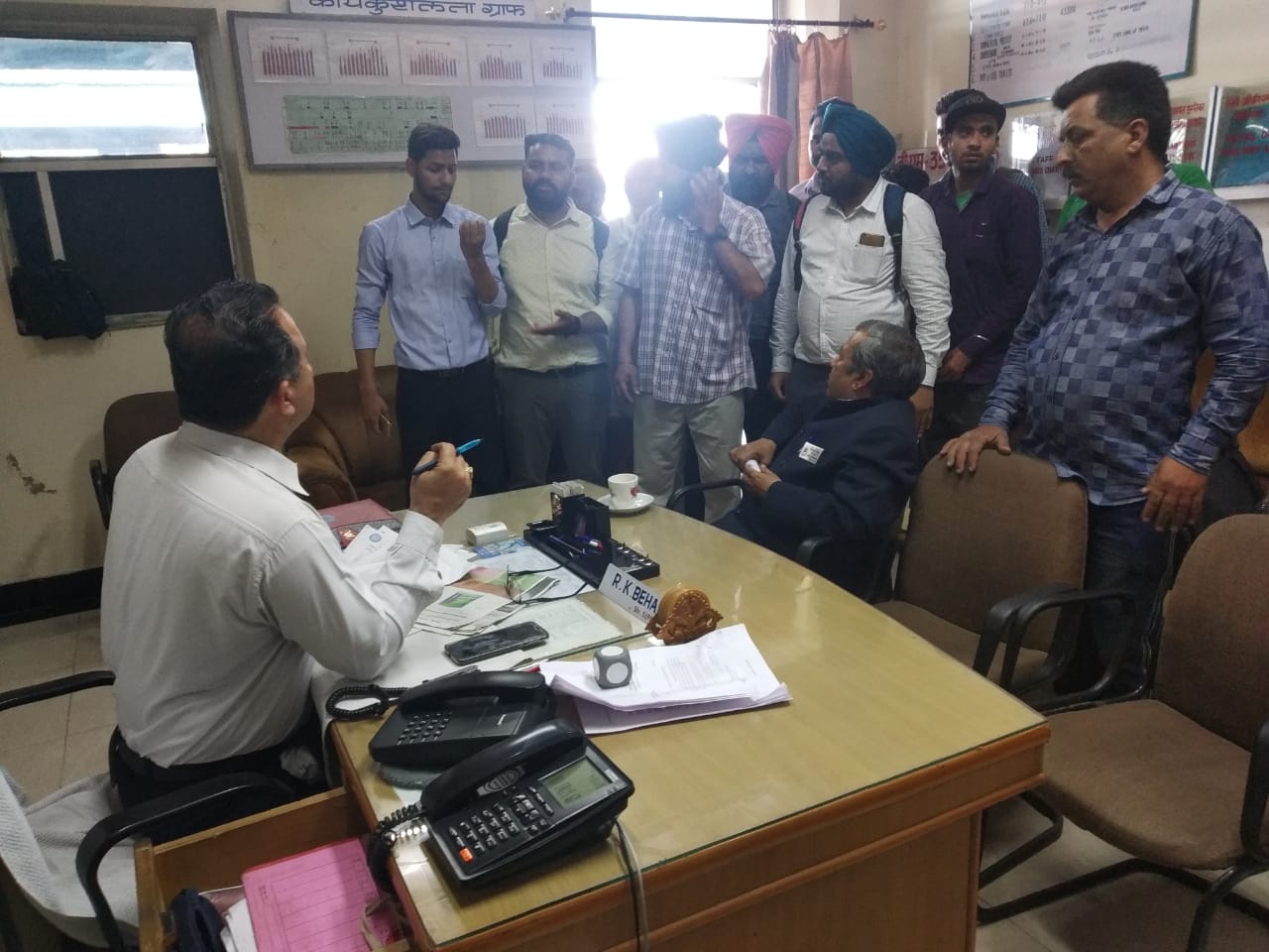 ਸਿੱਖ ਜਥੇਬੰਦੀਆਂ ਨੇ ਕੀਤੇ ਸ਼ਾਨ-ਏ-ਪੰਜਾਬ ਦੇ ਦਰਵਾਜੇ ਬੰਦ