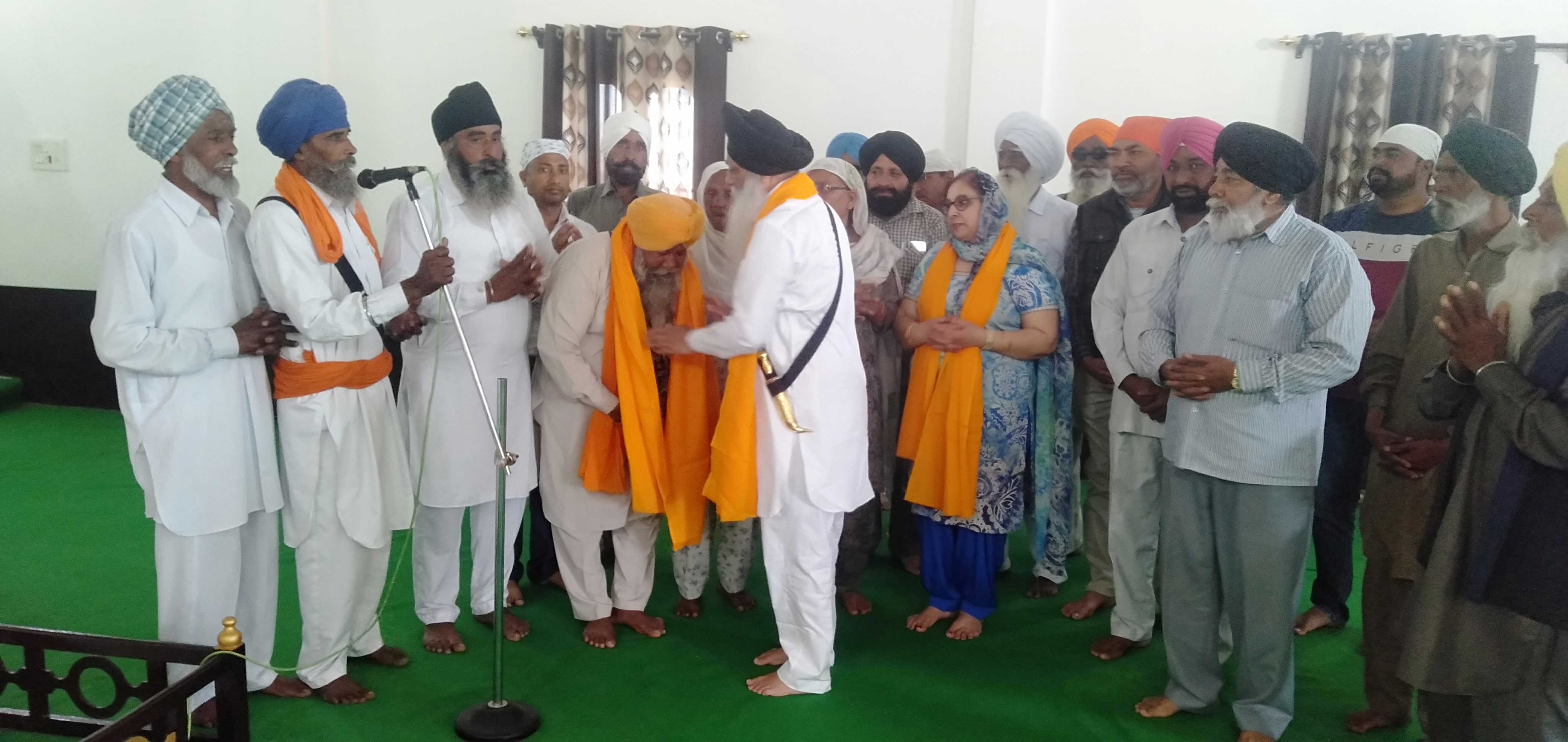 ਕਿਰਤ ਕਮਾਈ ’ਚੋਂ ਦਸਵੰਧ ਕੱਢ ਕੇ ਮਨੁੱਖਤਾ ਦੀ ਭਲਾਈ ਕਰਨਾ ਸਮੇਂ ਦੀ ਲੋਡ਼ : ਚਰਨਜੀਤ ਸਿੰਘ