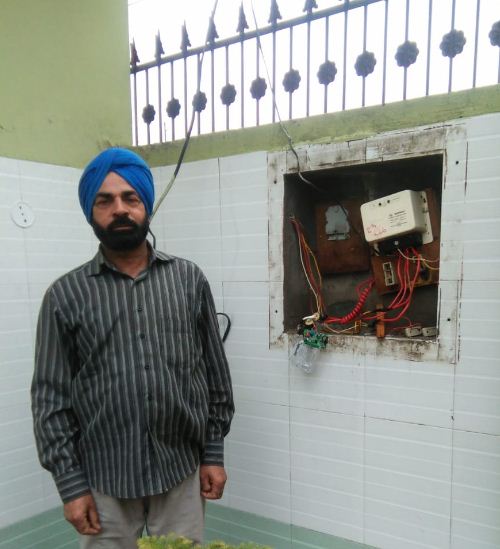 ਅਾਸਮਾਨੀ ਬਿਜਲੀ ਡਿੱਗਣ ਨਾਲ ਲੱਖਾਂ ਦਾ ਨੁਕਸਾਨ