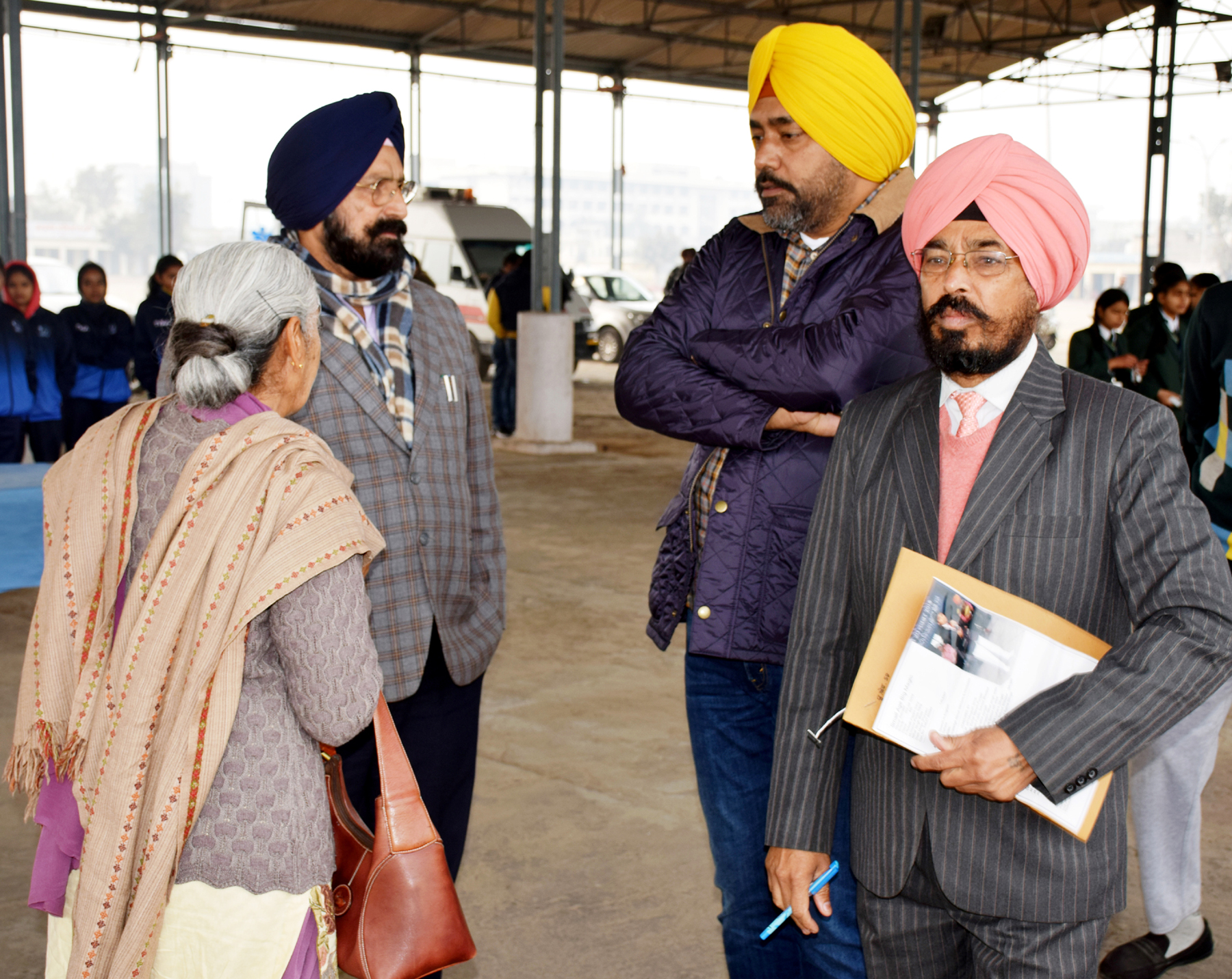 ਐੱਸ. ਡੀ. ਐੱਮ. ਵੱਲੋਂ ਗਣਤੰਤਰ ਦਿਵਸ ਸਬੰਧੀ ਚੱਲ ਰਹੀਆਂ ਰਿਹਰਸਲਾਂ ਦਾ ਜਾਇਜ਼ਾ