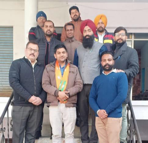 ਯੁਵਾ ਮੋਰਚਾ ਦੇ ਵਰਕਰ ਪਾਰਟੀ ਨੀਤੀਆਂ ਨੂੰ ਘਰ-ਘਰ ਪਹੁੰਚਾਉਣਗੇ : ਘਈ