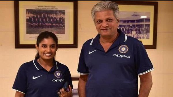 mithali wants to move ahead with new coach leadership