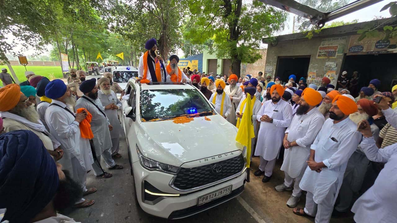 ਮੀਰੀ-ਪੀਰੀ ਖਾਲਸਾ ਮਾਰਚ ਦਾ ਪਿੰਡ ਪੰਧੇਰ ਅਤੇ ਪਿੰਡ ਰਾਜੀਆ ਦੀ ਸੰਗਤ ਵੱਲੋਂ ਭਾਰੀ ਉਤਸ਼ਾਹ ਨਾਲ ਸੁਆਗਤ