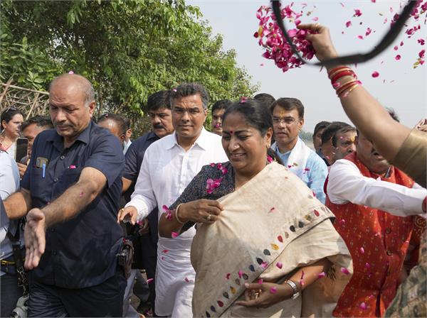 cm rekha gupta yamuna ghats inspection