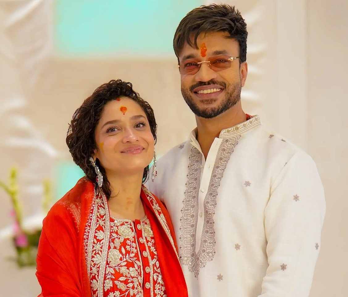 ਬੈਸਟ ਜੋੜੀ! ਅੰਕਿਤਾ ਲੋਖੰਡੇ ਨੇ ਪਤੀ ਵਿੱਕੀ ਨਾਲ ਸਾਂਝੀਆਂ ਕੀਤੀਆਂ ਖੂਬਸੂਰਤ ਤਸਵੀਰਾਂ