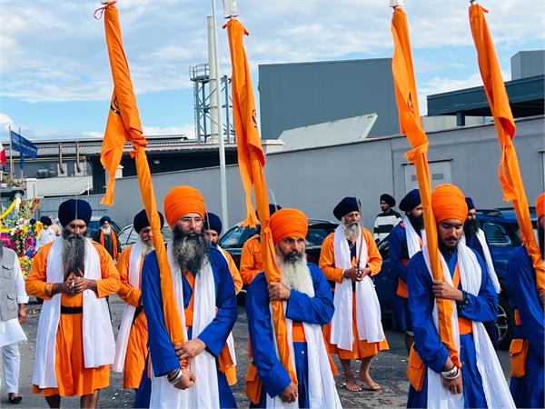 nagar kirtan in italy