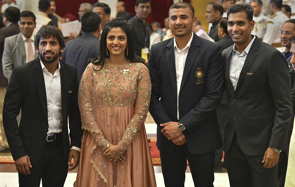 wrestler is honored with bajrang poonia padma award