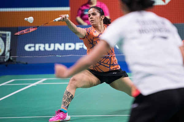 saina in the final of denmark open  champion srikanth lose