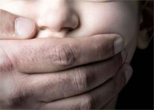 minor girl living in the neighborhood kidnapped  case registered
