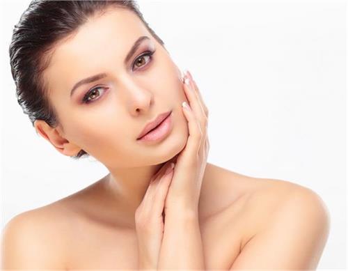 contribute to the beauty and brightness of the face the 5 spices