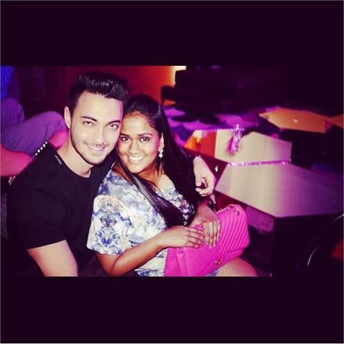 salman khan throws a bash in karjat