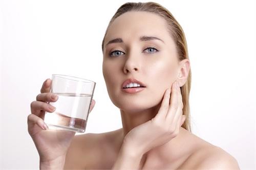 drink salt water will get many benefits
