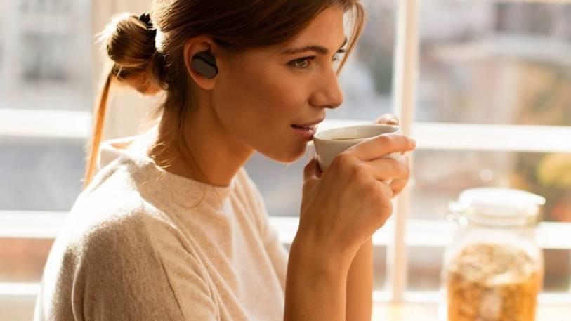 sony xperia ear landing in japan on nov 18