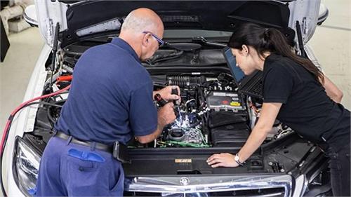 mercedes benz to introduce next gen inline six cylinder engines for its s class 2017