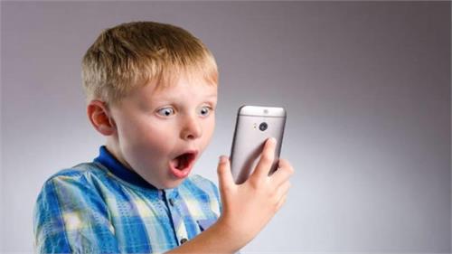 more than half of android phones are still vulnerable to ghost push malware