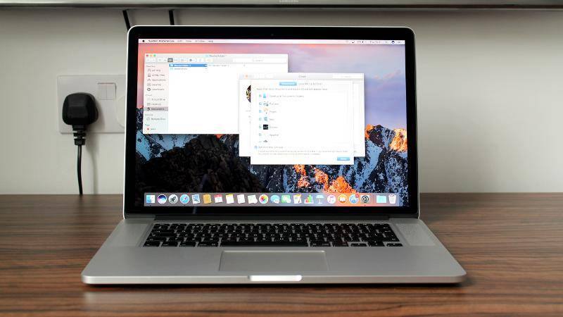 apple will automatically download macos sierra