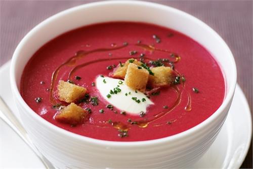 drink in the winter beetroot soup