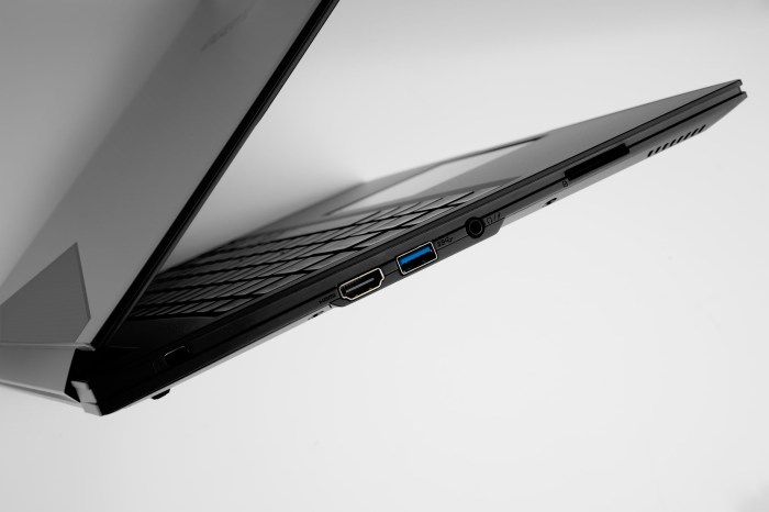 Gigabyte ਨੇ ਐਡ ਕੀਤੇ ਆਪਣੇ ਲੈਪਟਾਪ ''ਚ ਨਵੇਂ ਫੀਚਰ