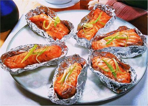 do not pack food in aluminum file know why 