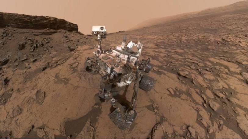 nasas curiosity spacecraft explored purple rock on mars