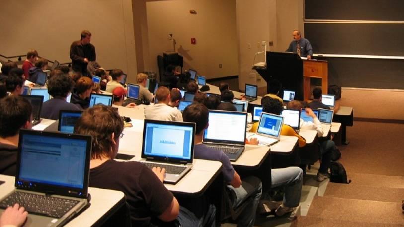 using the internet in class may have an impact on the grade