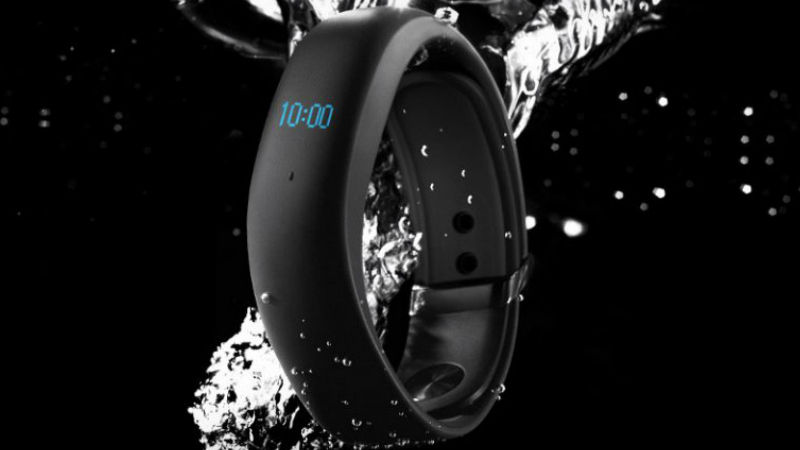 meizu band fitness tracker with heart sensor oled display launched