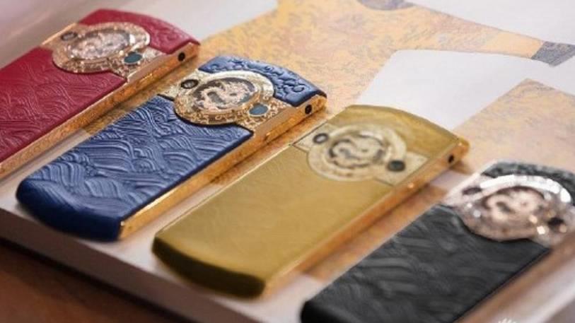smartphone made with 18 carat gold revealed in china