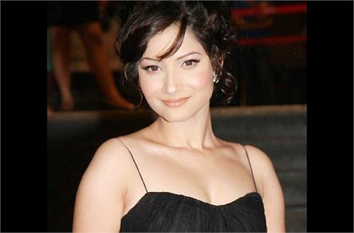 in real life very hot and sexy tv their wives pictures do not trust