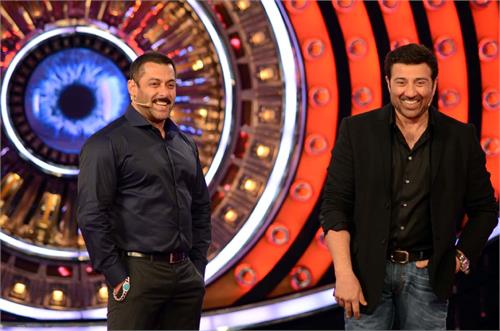 sunny deol arrived big boss home