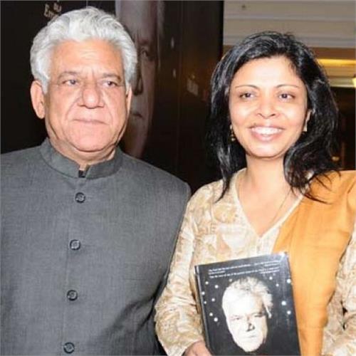 om puri and nandita with a broken 26 year old