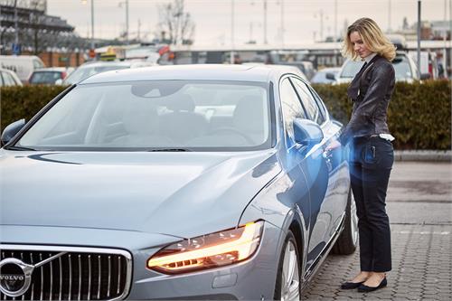 volvo will introduce key less car