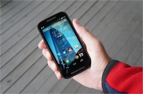 marshmallow update now rolling out to motorola moto e
