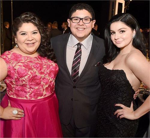 ariel winter didnt hide scars sag awards