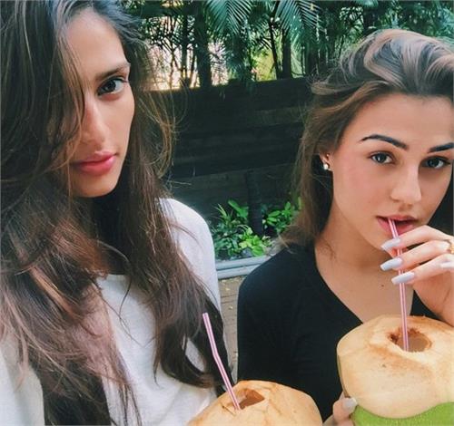 meet the girlfriend of sunil shettys son ahaan