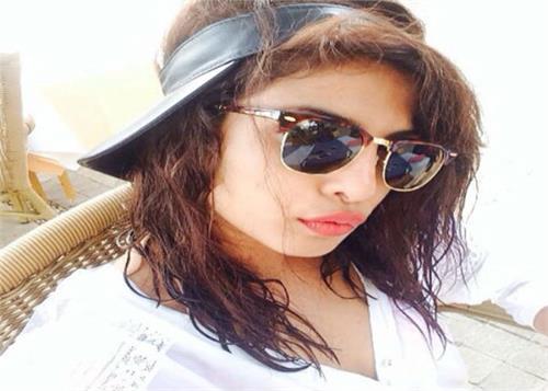 sleepless nights for priyanka chopra during baywatch shoot