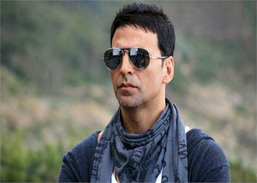 fees so much to take in one day  the akshay kumar