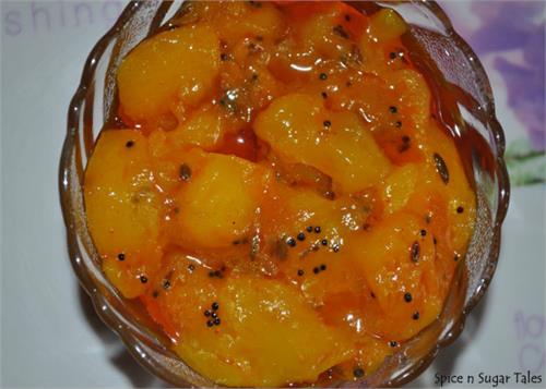 thus create the raw mango chutney