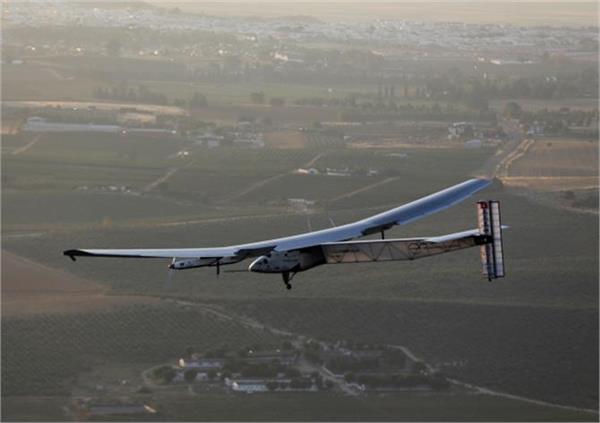 solar plane solar impulse 2 technologies world trip