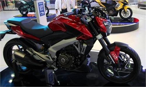 bajaj pulsar cs 400 launch details revealed