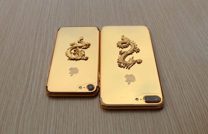 this company is providing gold iphone 7